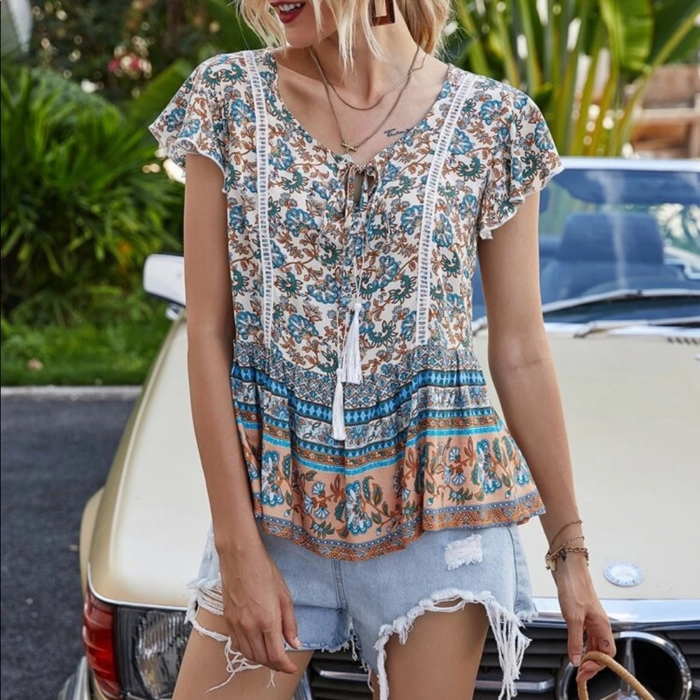 Boho floral print tie front blouse - Picture 3 of 6
